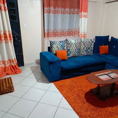 Jayson Furnished Apartment, Nairobi Buitenkant foto