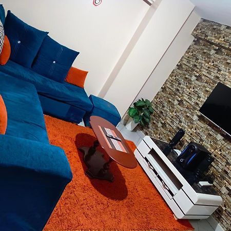 Jayson Furnished Apartment, Nairobi Buitenkant foto