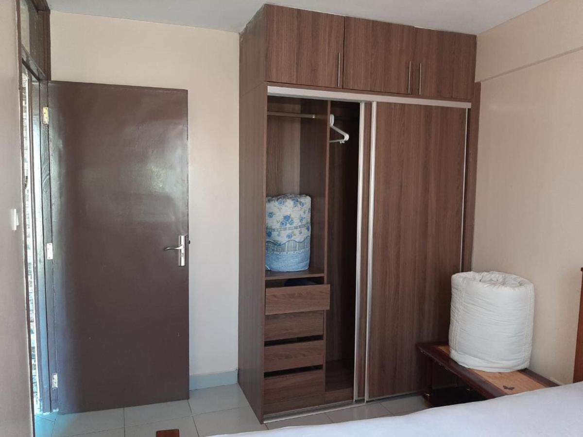 Jayson Furnished Apartment, Nairobi Buitenkant foto